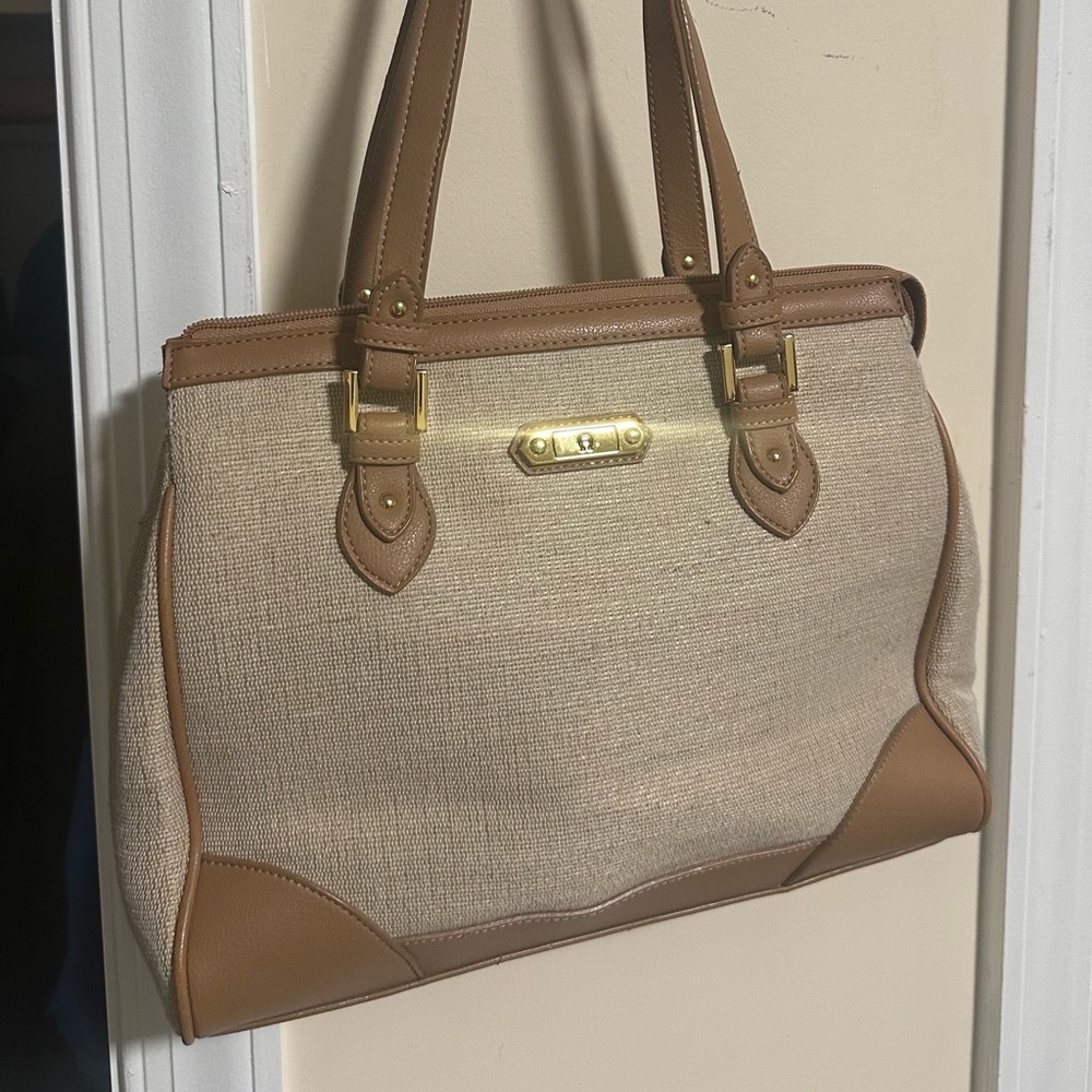 Etienne Aigner zip pocket handbag